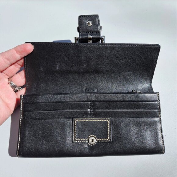 Vintage Coach Soho Y2K Clutch Wallet Trifold Buckle Black GUC - Picture 2 of 12